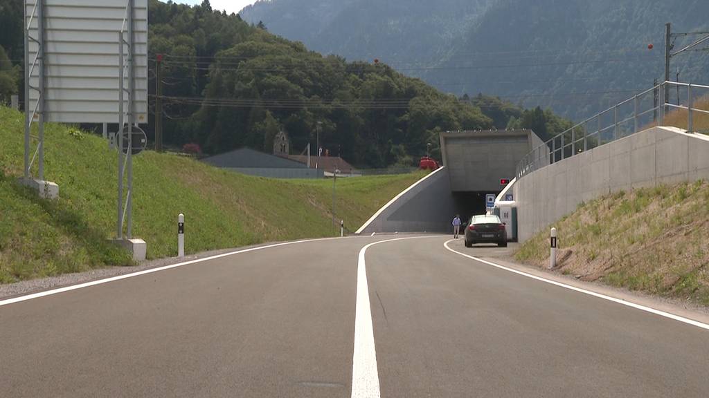 Halb so viele Autos im Dorf: Umfahrung Wilderswil erfüllt ihren Zweck