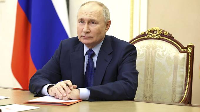Kreml will Putin als haushohen Wahlsieger feiern – Selenskyj reagiert