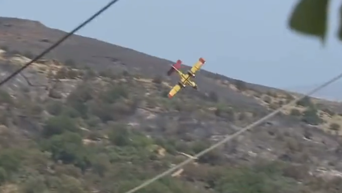 Absturz eines Löschflugzeugs in Griechenland fordert zwei Todesopfer