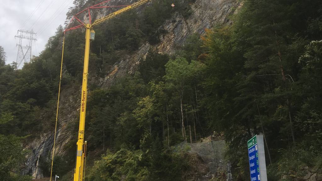 Regen behindert Arbeiten an der Axenstrasse