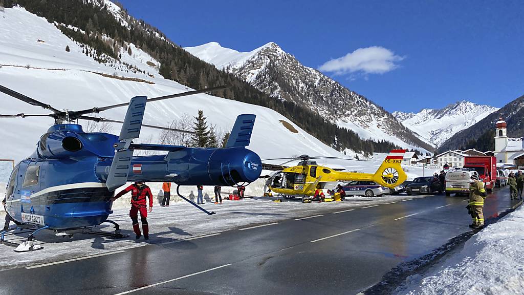 Erhebliche Lawinengefahr in den Alpen – Zehn Menschen sterben