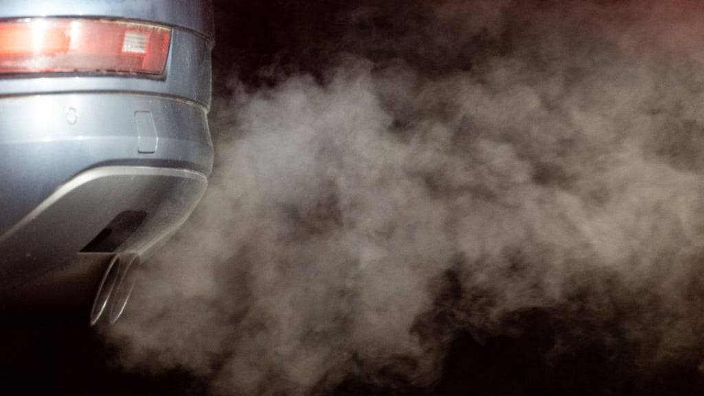 Europas Autobauer bekommen mehr Zeit, um EU-Klimavorgaben einzuhalten. (Archivbild)