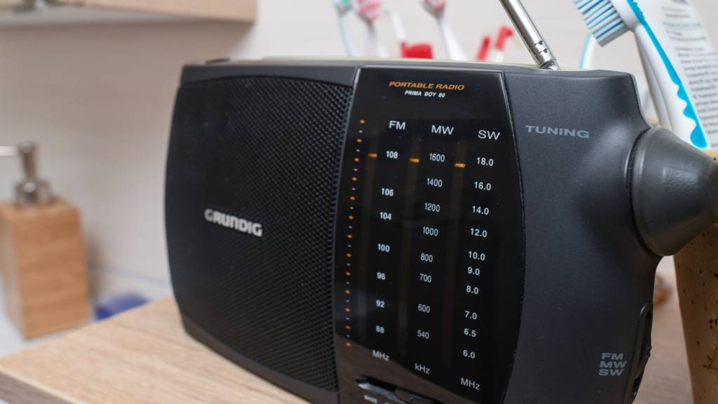 Der Nidwaldner Regierungsrat will kein kantonales UKW-Notfallradio aufbauen. Einen entsprechenden Vorstoss lehnt er ab. (Archivbild)