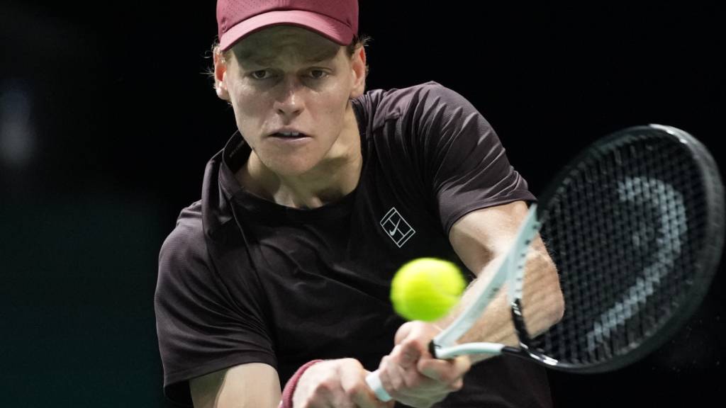 Im Halbfinal von Paris von einem erschöpften Alexander Zverev kaum gefordert: Jannik Sinner
