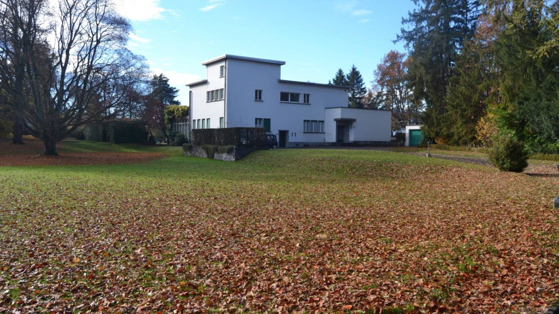 Zur am Vierwaldstättersee gelegene Villa gehört eine 20'000 Quadratmeter grosse Parkanlage.