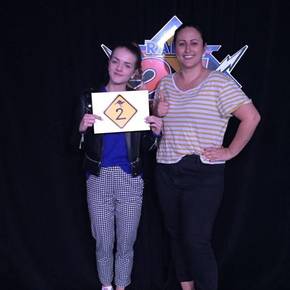 Nicole aus Jona erspielt sich 2 Punkte im Australien-Quiz