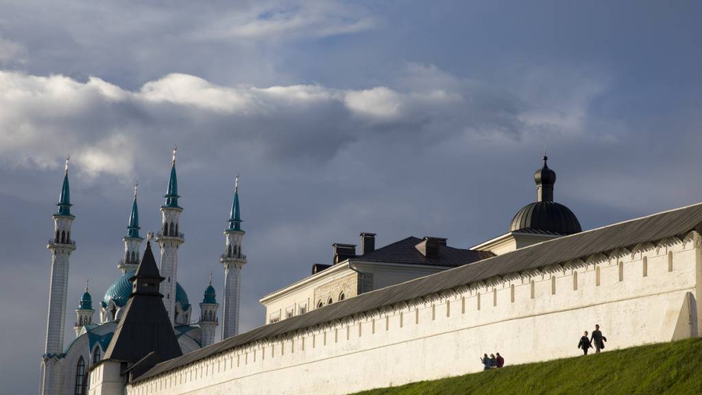 ARCHIV - Kasan, mit rund 1,2 Millionen Einwohnern die achtgrößte Stadt Russlands, liegt rund 800 km östlich von Moskau und ist ein wichtiges Zentrum des russischen Islams, ein bedeutender Kultur-, Wissenschafts- und Wirtschaftsstandort und ein Verkehrsknotenpunkt Foto: Christian Charisius/dpa (Archivbild)