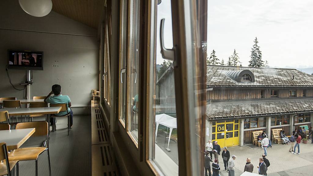 Das temporäre Bundesasylzentrum auf dem Glaubenberg besteht seit 2015. (Archivaufnahme)