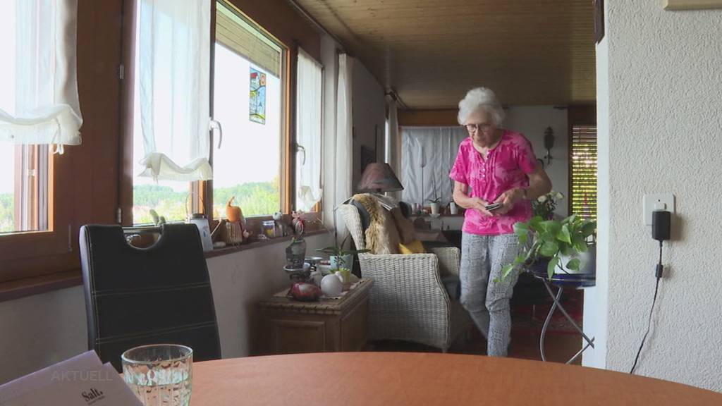 Rentnerin verschaukelt? Ein Handy-Abo wird für eine 81-Jährige zum unerwünschten Rundum-Paket