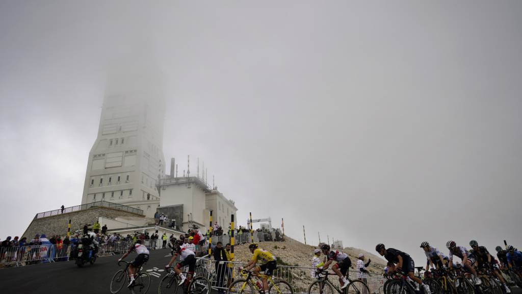 Am Freitag fordert der Aufstieg auf den Mont Ventoux erstmals den besten Radfahrerinnen an der Tour de France alles ab
