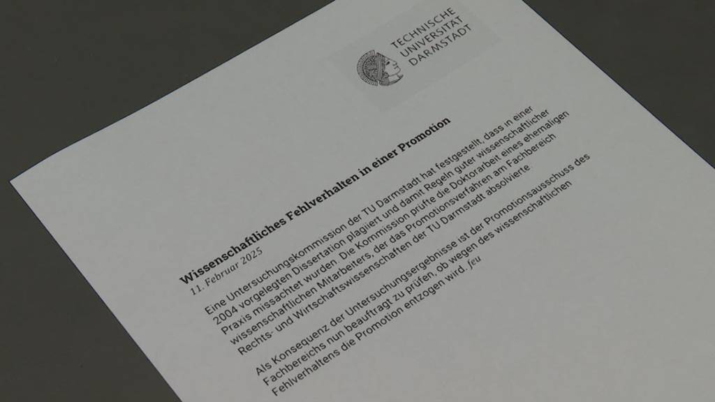 HSG-Plagiatsfälle: Professor soll bereits in Deutschland abgeschrieben haben