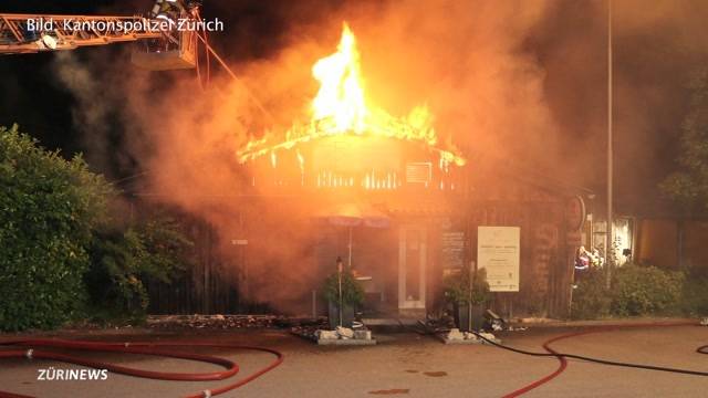 Brand zerstört Restaurant in Rümlang