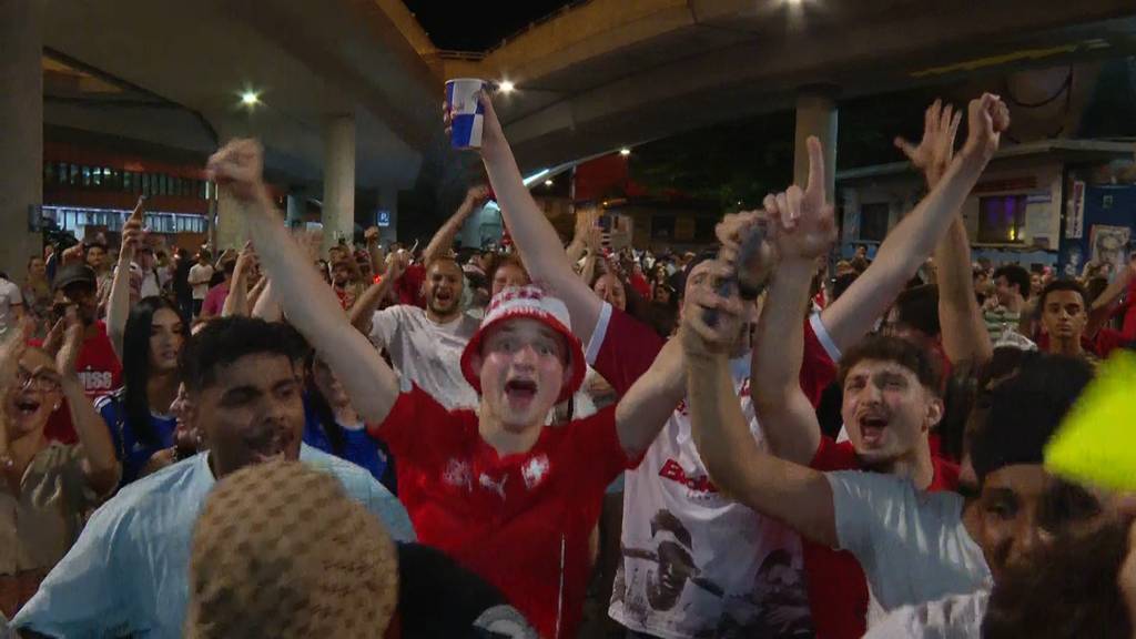 So jubeln die Schweizer Fans über den WM-Siegen gegen Bosnien-Herzegowina