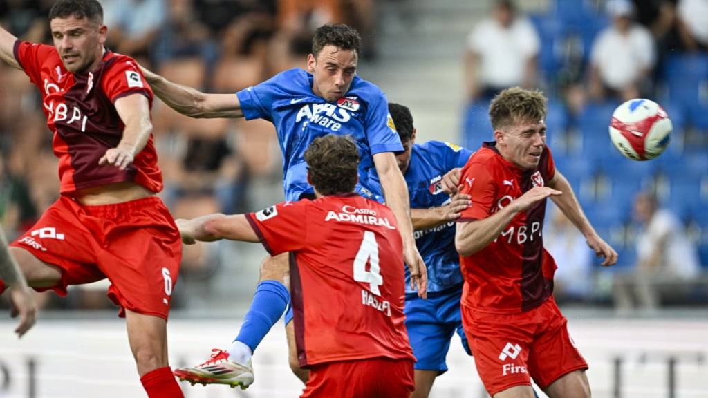 Vaduz (in rot) lieferte Alkmaar einen grossen Kampf, verlor mit 0:1 aber auch das Rückspiel gegen die Niederländer.
