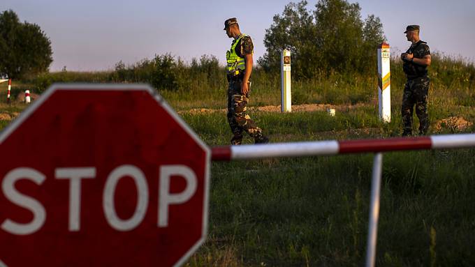 Migrantenandrang aus Belarus: Litauens Parlament stimmt für Grenzzaun