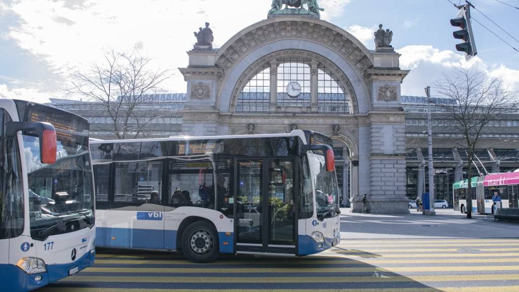 Die Verkehrsbetriebe Luzern AG schliessen das Jahr 2024 mit einem Verlust von 2,4 Millionen Franken ab. (Archivbild)