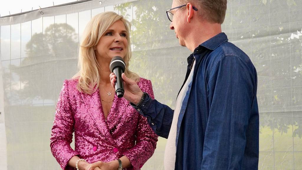 Uta Bresan im Gspöch mit Roger Fuchs