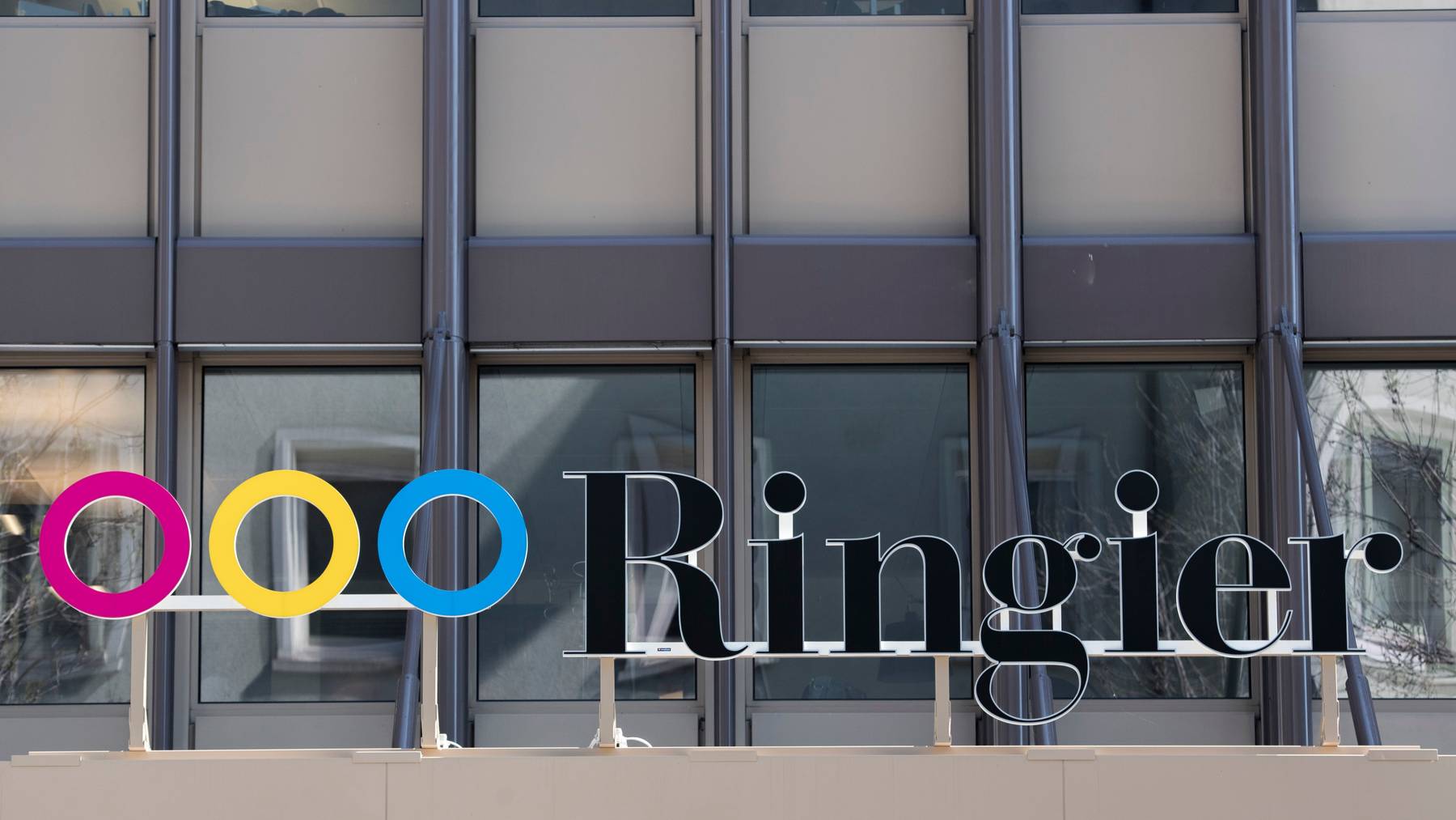 Laut eigenen Angaben war 2019 für Ringier trotz rückläufiger Werbeeinnahmen und gesunkenem Umsatz ein solides Geschäftsjahr.