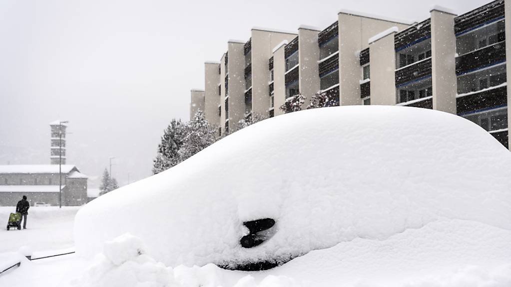 Starker Schneefall Anfang Dezember 2020 in St.Moritz. (Archivbild)