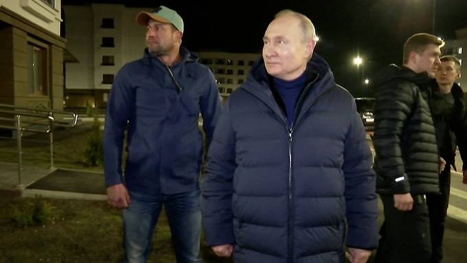 Putin besucht eroberte ukrainische Hafenstadt Mariupol