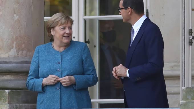 Merkel gedenkt zum Auftakt von Polen-Besuch Kriegsopfern
