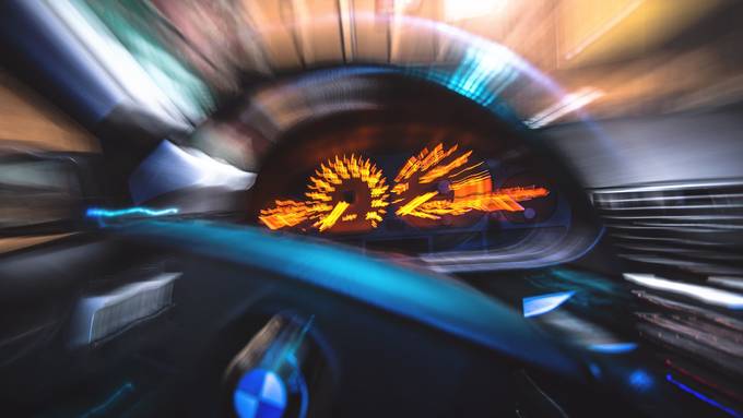 Neulenker mit 172 km/h auf der Autobahn