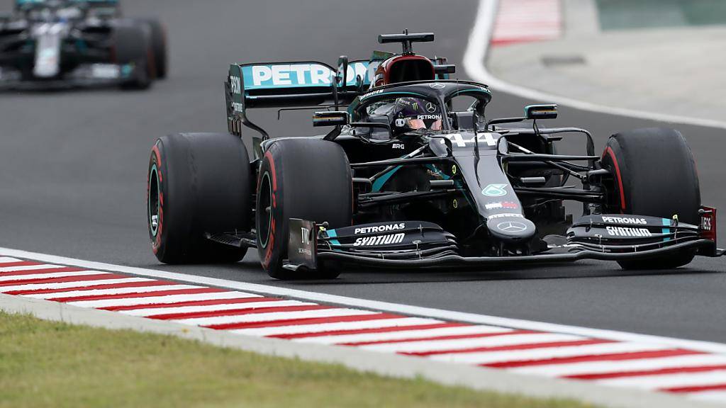 Lewis Hamilton gelang auf dem ausserhalb von Budapest gelegenen Hungaroring die Bestzeit im ersten Training