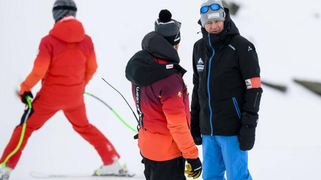 OK-Präsident Franz Julen (rechts) im Gespräch mit dem Schweizer Speed-Trainer Reto Nydegger