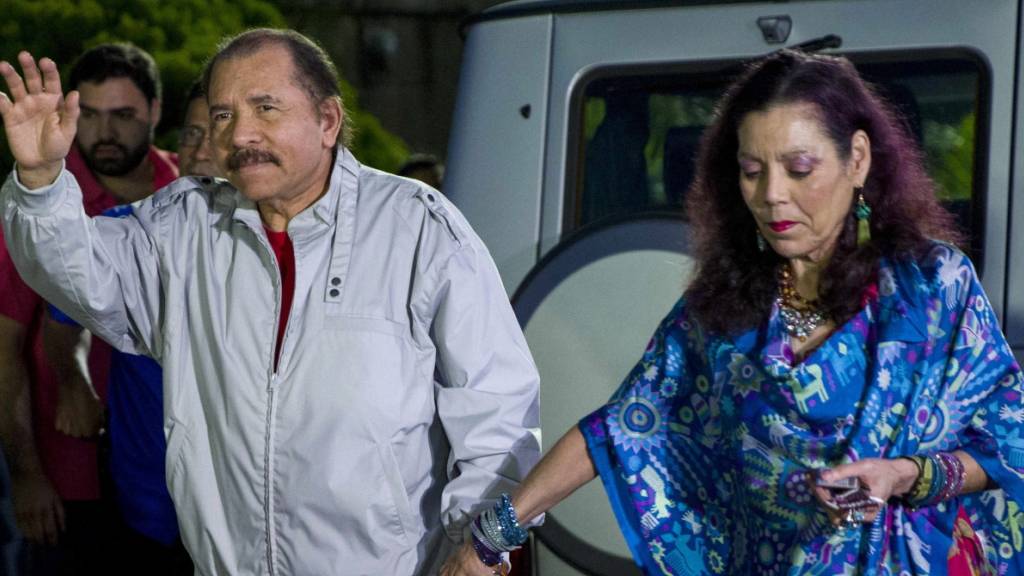 ARCHIV - Daniel Ortega, Präsident von Nicaragua, und seine Frau Rosario Murillo. (Archivbild) Foto: Jorge Torres/EFE/dpa
