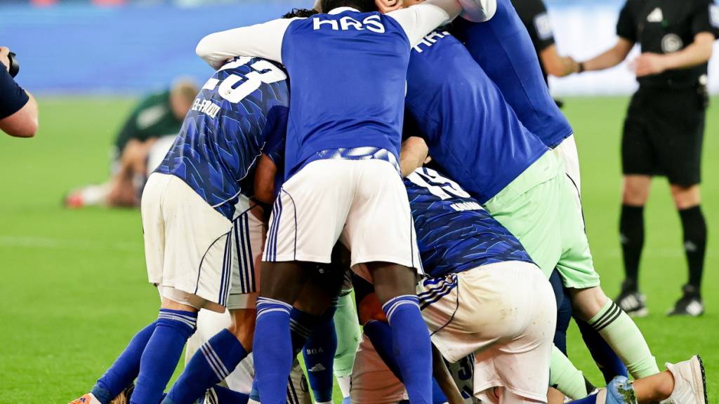 Schalke 04 kehrt in die 1. Bundesliga zurück