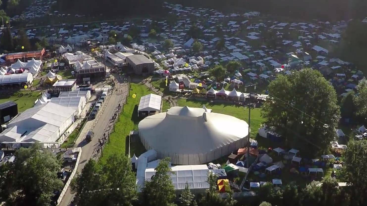 Eindrückliche Bilder entstanden beim Drohnenflug am OpenAir St.Gallen.