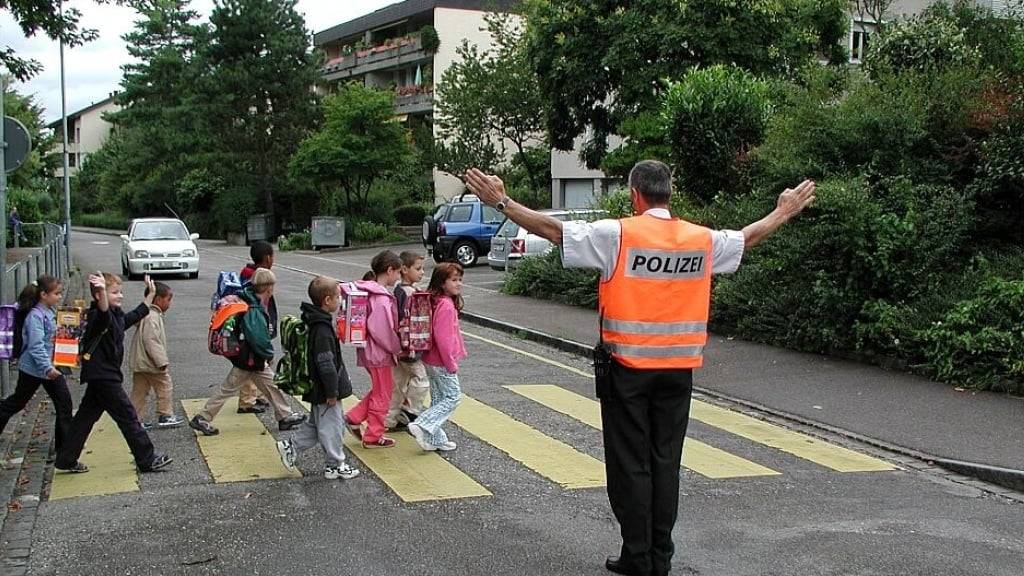 Zürcher Kantonspolizei harmonisiert Verkehrssicherheits-Lektionen