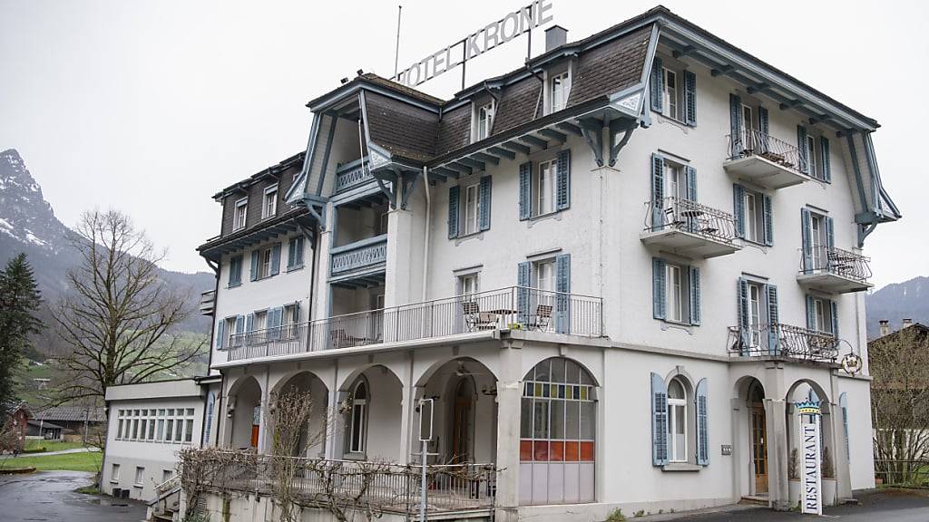 Das Hotel Krone in Giswil ist eines der Kulturobjekte, welches neu unter Schutz gestellt werden könnte. (Archivbild)