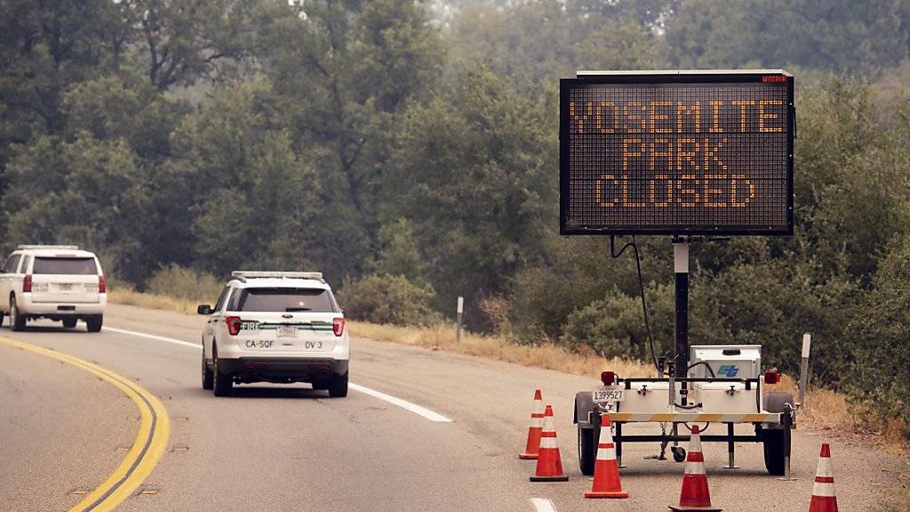 Der Yosemite-Nationalpark in Kalifornien wird nach der Sperrung aufgrund eines Waldbrandes in den kommenden Tagen teilweise wieder eröffnet. (Archivbild)