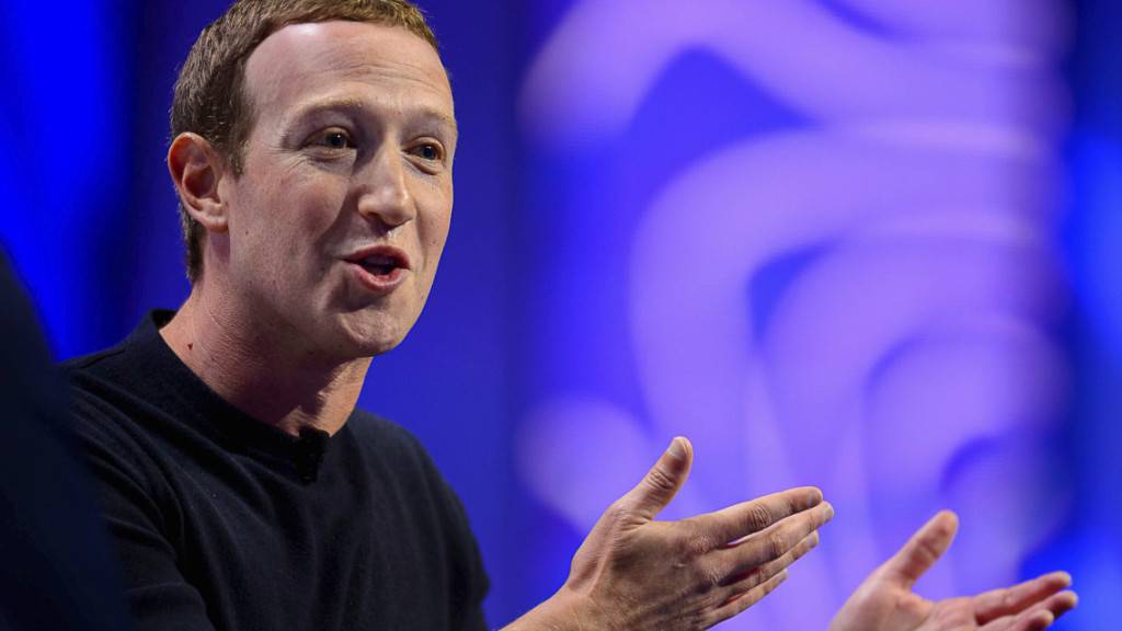 Facebook-Chef Mark Zuckerberg bläst im Streit um Verletzungen des Datenschutzes ein steifer Wind ins Gesicht. (Archivbild)