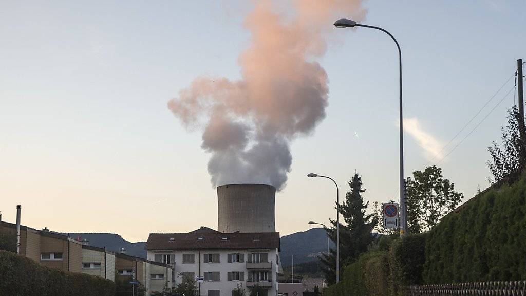 Der Bundesrat stärkt die Aufsicht über den Fonds für die Stilllegung von Atomkraftwerken. Im Bild das Kernkraftwerk Gösgen.