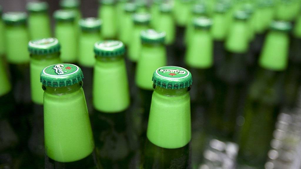 Die Fussball-WM hat der Brauerei Carlsberg zu einem Gewinnanstieg im ersten Halbjahr 2018 verholfen. (Archiv)