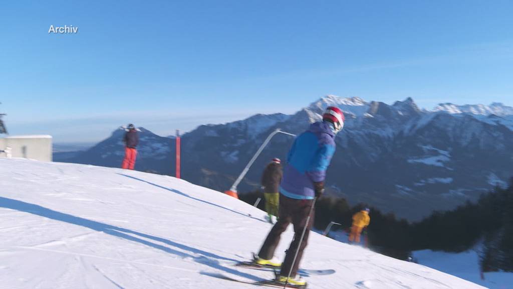 Skigebiete rüsten sich für warme Winter