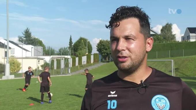 «Giocafutbol»: Davide Chiumiento trainiert junge Fussballtalente