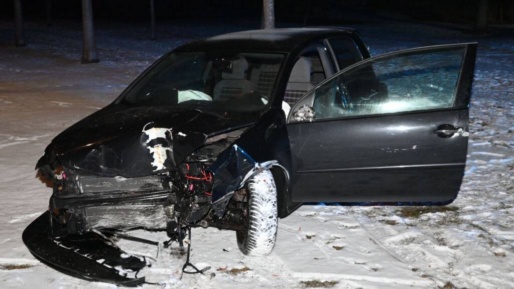 Ein medizinisches Problem dürfte der Auslöser eines Selbstunfalls in Wil SG gewesen sein.