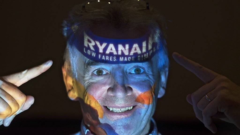 Der Assistent des Ryanair-Chefs Michael O'Leary (im Bild) muss ein dickes Fell und eine Eselsgeduld mitbringen. (Archiv)