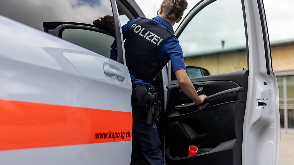 Die Kantonspolizei Thurgau sucht Zeugen des Unfalls.