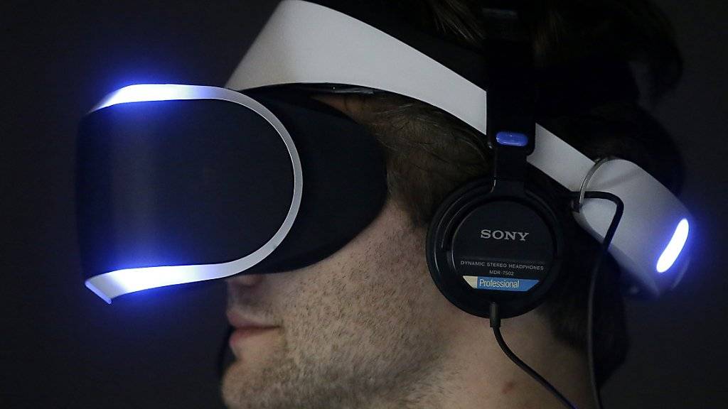 Die Playstation-4-Virtual-Reality-Brille bei einer Vorführung im Jahr 2014.