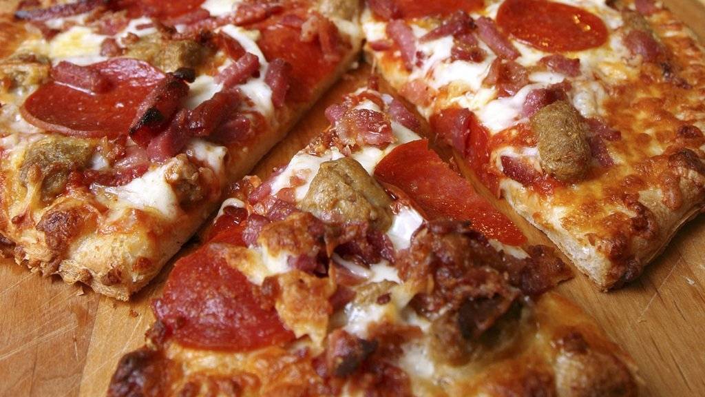 Nestlé warnt in Kanada und den USA vor der Gefahr vor kleinen Glasstücken in Tiefkühlpizzas. (Symbolbild)