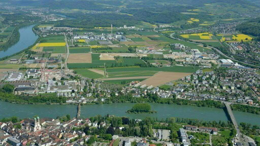 Das Industriegebiet Sisslerfeld im unteren Fricktal hat aus der Sicht des Aargauer Parlaments und des Regierungsrats ein grosses Entwicklungspotential. (Archivbild)