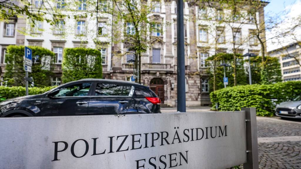 ARCHIV - Das Polizeipräsidium in Essen (Archivbild). Foto: Christoph Reichwein/dpa