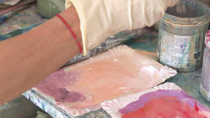 Premiere nach 30 Jahren: Teufner Künstlerin stellt Ölgemalde aus