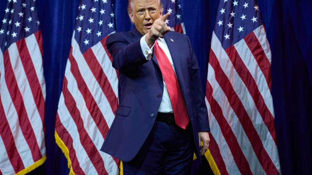 US-Präsident Donald Trump verspricht nun günstigere Immobilienkredite.(Archivbild)