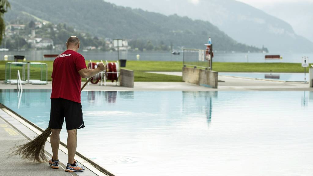 Sicherheitsagenten als Aufsicht in Berner Badis