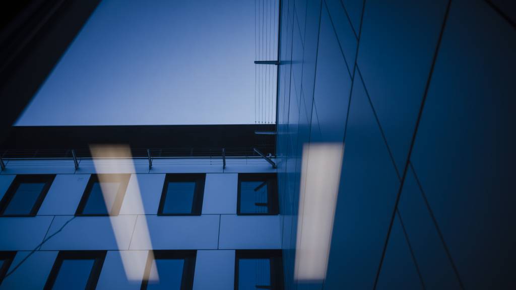 Das Zürcher Kantonsparlament sorgte am Montag dafür, dass beim Gefängnis Zürich West das Ausgabenwachstum gebremst wurde. (Archivbild)